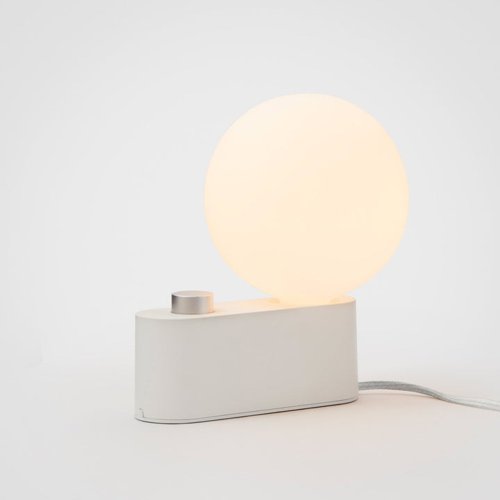Alumina Lamp in Chalk