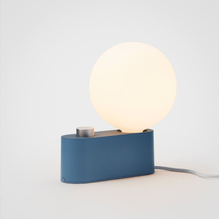 Alumina Lamp in Sapphire