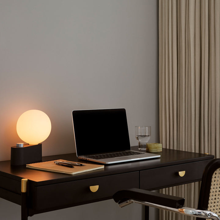 Alumina Lamp in Charcoal